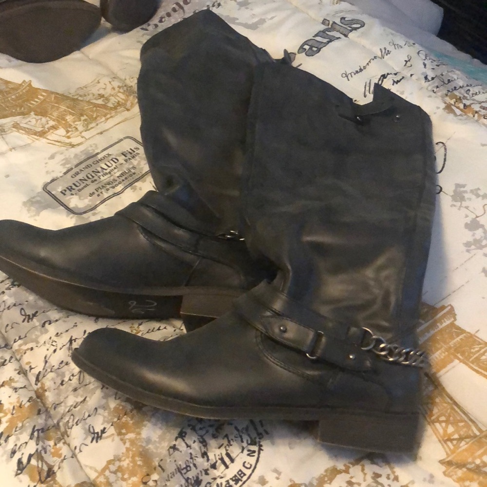 DSW Grey real Leather Boots